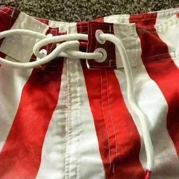 Hollister American Flag Stars and Stripes Beach Swim Trunks. Men's Size 30 - Picture 6 of 11